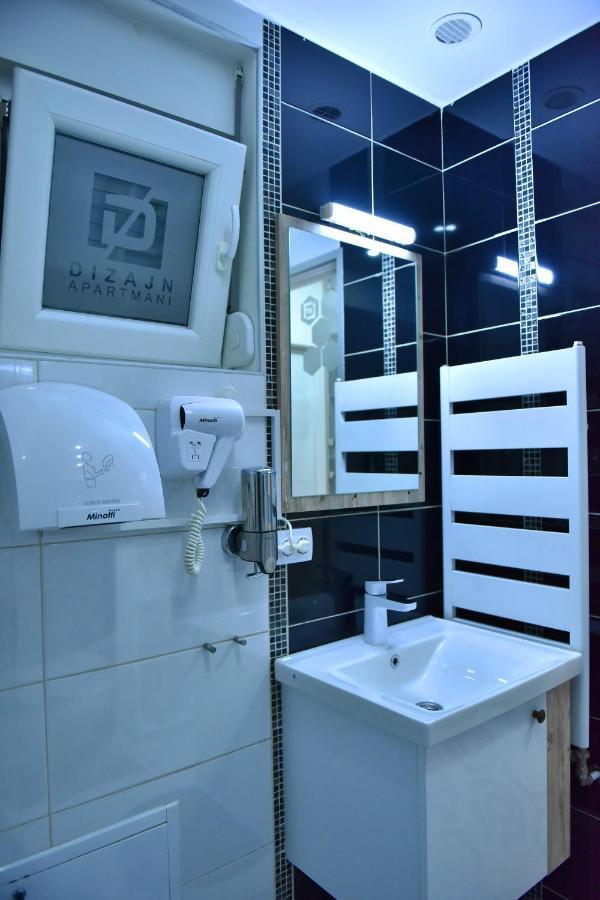 Design Apartment Premium Spa Lux 4 Star "Dubai" Completely Private Wellness & Spa Free Included Sauna & Jacuzzi & Salt Wall & Fire Place & 3D Ceilings & Business Wifi & Netflix & Keyless Code Entry & Full Smart App & Secure 2 Parking Place Чуприя Екстер'єр фото