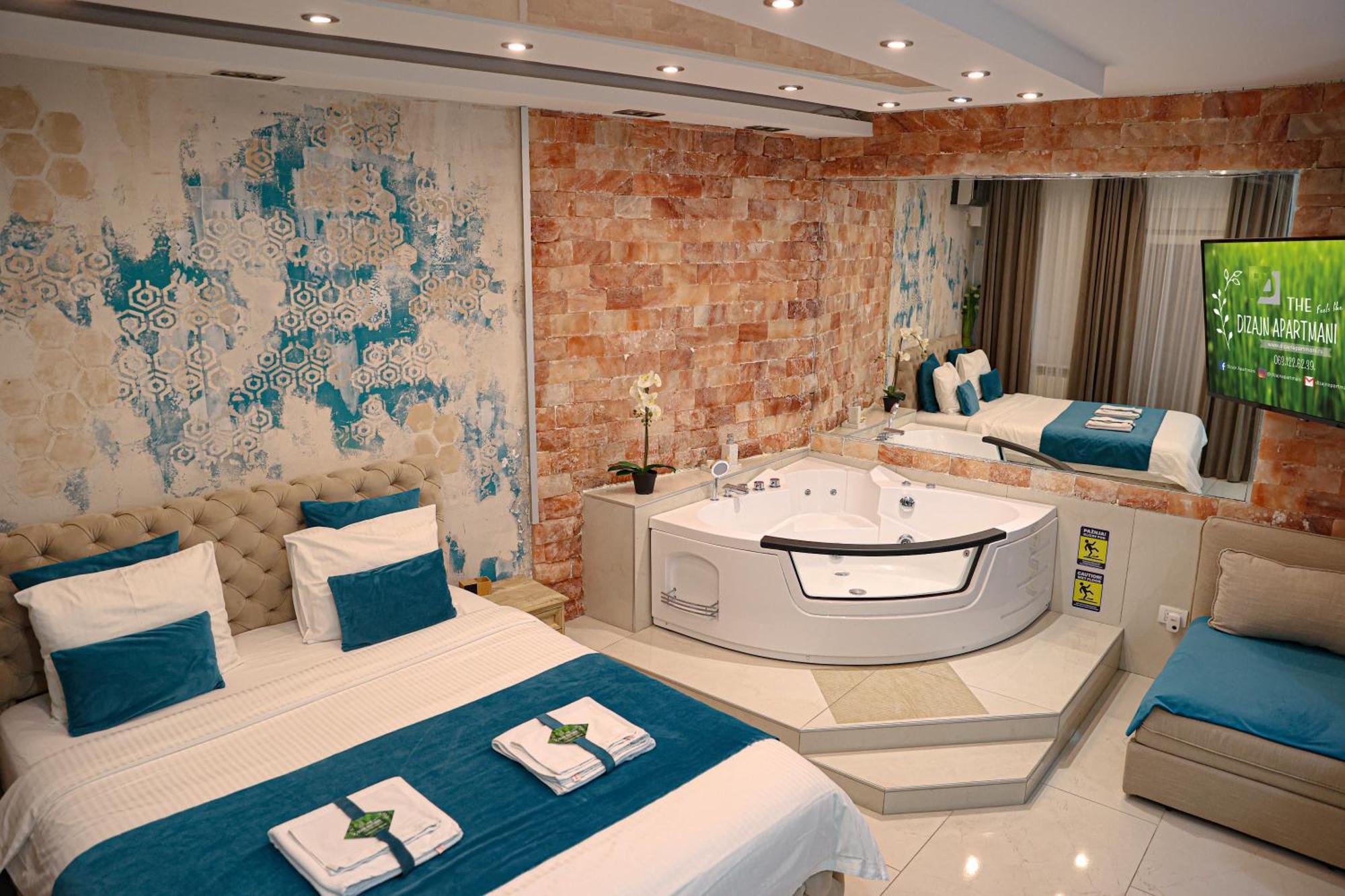 Design Apartment Premium Spa Lux 4 Star "Dubai" Completely Private Wellness & Spa Free Included Sauna & Jacuzzi & Salt Wall & Fire Place & 3D Ceilings & Business Wifi & Netflix & Keyless Code Entry & Full Smart App & Secure 2 Parking Place Чуприя Екстер'єр фото